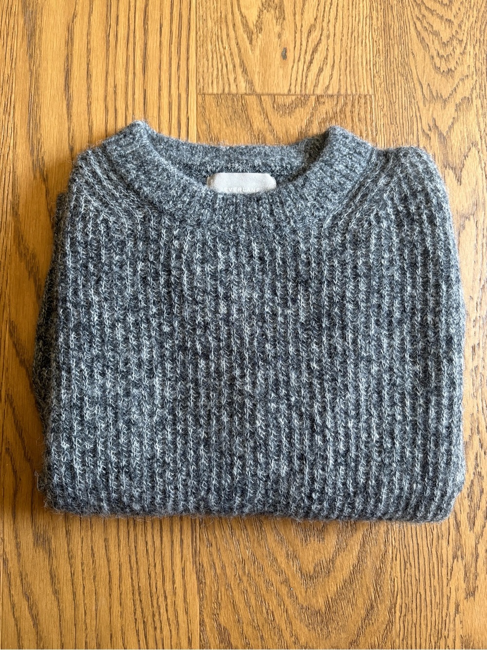 Everlane Oversized Alpaca Crew - Picture 5 of 8